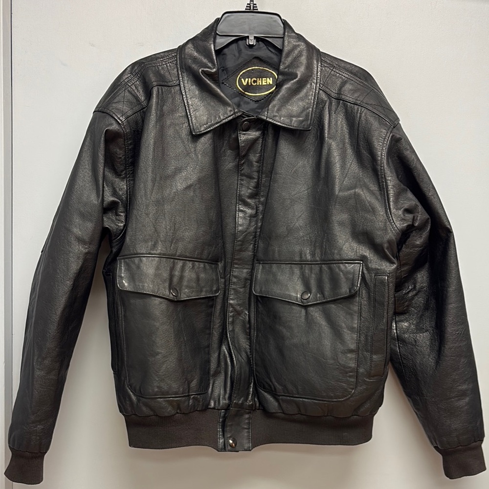 Vintage Vichen Black Leather Bomber Jacket Size Medium